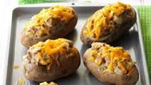 Beef-Stuffed Potatoes Beef-Stuffed Potatoes