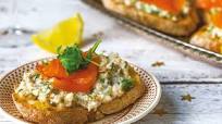 Smoked Salmon & Crab Bruschetta Smoked Salmon & Crab Bruschetta
