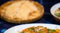 Crispy Chow Mein - Pan-fried Noodles (两面黄) Crispy Chow Mein - Pan-fried Noodles (两面黄)