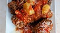 pork braciole in tomato sauce pork braciole in tomato sauce