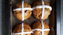 Hot Cross Buns (Vegan, Gluten-free, Yeast-free, Oil-free) Hot Cross Buns (Vegan, Gluten-free, Yeast-free, Oil-free)