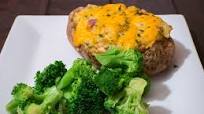 Steak-Stuffed Twice Baked Potatoes Steak-Stuffed Twice Baked Potatoes