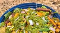 Hearty Samosa Indian Salad with Cilantro Curry Dressing Hearty Samosa Indian Salad with Cilantro Curry Dressing
