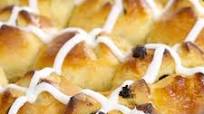 Homemade Hot Cross Buns Homemade Hot Cross Buns
