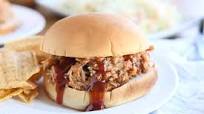 BBQ Pulled Pork Sandwiches BBQ Pulled Pork Sandwiches