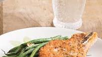 Pork Chops With Roasted Green Beans and Pecans Pork Chops With Roasted Green Beans and Pecans