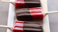 Chocolate Covered Strawberry Popsicles Chocolate Covered Strawberry Popsicles