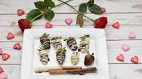 Valentine Treats: Chocolate Covered Strawberries and Pretzels Valentine Treats: Chocolate Covered Strawberries and Pretzels