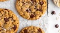 Vegan Oatmeal Chocolate Chip Cookies Vegan Oatmeal Chocolate Chip Cookies