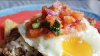 Pulled Pork Huevos Rancheros Pulled Pork Huevos Rancheros