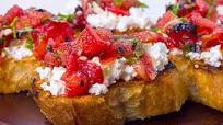 Halloumi Bruschetta Recipe with Tomato and Roasted Red Capsicum Halloumi Bruschetta Recipe with Tomato and Roasted Red Capsicum