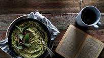 Super Easy Cauliflower & Spinach Soup Super Easy Cauliflower & Spinach Soup