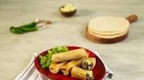 Chimichangas de carne con queso Chimichangas de carne con queso