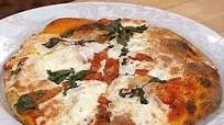 Classic Margherita Pizza - New York Style Classic Margherita Pizza - New York Style