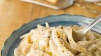 10-MINUTE CREAM CHEESE PASTA 10-MINUTE CREAM CHEESE PASTA