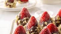 Nutella-Stuffed Strawberries Nutella-Stuffed Strawberries