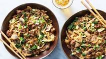 Beef-Mushroom Yaki Udon with Spinach & Scallions Beef-Mushroom Yaki Udon with Spinach & Scallions
