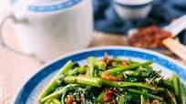 Kangkung Belacan (Water Spinach with Shrimp Paste) Kangkung Belacan (Water Spinach with Shrimp Paste)