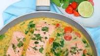15-Minutes Salmon With Creamy Coconut Sauce 15-Minutes Salmon With Creamy Coconut Sauce