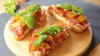 Bruschetta with Mozzarella, Prosciutto & Grilled Peaches Bruschetta with Mozzarella, Prosciutto & Grilled Peaches