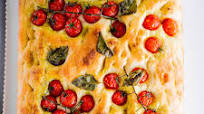 Easy Tomato Basil Focaccia bread Easy Tomato Basil Focaccia bread