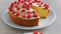 Raspberry Cake with Lemon Glaze Raspberry Cake with Lemon Glaze