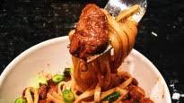 Asian Noodles with Steak and Green Beans Asian Noodles with Steak and Green Beans