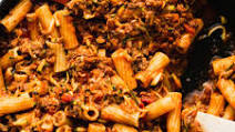 7-Ingredient Simple Ground Beef and Rigatoni 7-Ingredient Simple Ground Beef and Rigatoni