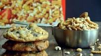 Dark Chocolate-Sea Salt Kashi Cereal Cookies Dark Chocolate-Sea Salt Kashi Cereal Cookies