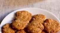 Mathri Recipe (Mathiya or Mathari) Mathri Recipe (Mathiya or Mathari)