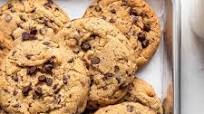 Chocolate Chip Cookies with Walnuts Chocolate Chip Cookies with Walnuts