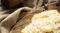 Pasta with Butter and Parmesan Pasta with Butter and Parmesan