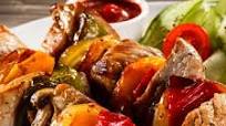 Cómo marinar brochetas de carne para parrillas Cómo marinar brochetas de carne para parrillas