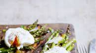 Grilled asparagus & poached egg on toast Grilled asparagus & poached egg on toast