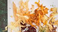 Vegetarian Hummus with Vegetable Crisps Vegetarian Hummus with Vegetable Crisps