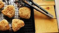 Oprah's Unfried Chicken--Made Allergy-friendly! (Gluten, dairy, egg, soy, peanut & tree nut free; top-8-free) Oprah's Unfried Chicken--Made Allergy-friendly! (Gluten, dairy, egg, soy, peanut & tree nut free; top-8-free)