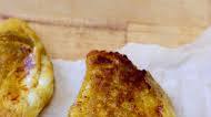 Empanadas de Plátano Maduro (Ripe Plantain Empanadas with Cheese) Empanadas de Plátano Maduro (Ripe Plantain Empanadas with Cheese)