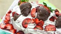 No Bake Chocolate Covered Strawberry Cake No Bake Chocolate Covered Strawberry Cake