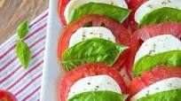 Caprese Salad {How Italians Make It} Caprese Salad {How Italians Make It}
