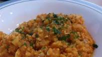 Aloo Gobi (indischer Kartoffel-Blumenkohl-Eintopf) Aloo Gobi (indischer Kartoffel-Blumenkohl-Eintopf)