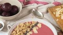 Beetroot smoothie bowl Beetroot smoothie bowl