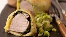 Pork Fillet en Croute with Port & Red Wine Jus Pork Fillet en Croute with Port & Red Wine Jus