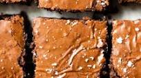 The BEST Paleo Brownies The BEST Paleo Brownies