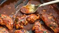 Simmered Chicken Breast With Enchilada Sauce | Sip Bite Go Simmered Chicken Breast With Enchilada Sauce | Sip Bite Go