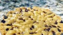 Instant Pot Deep Dish Chocolate Chip Cookie Instant Pot Deep Dish Chocolate Chip Cookie