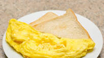 How to Use the Nordic Ware Omelet Pan How to Use the Nordic Ware Omelet Pan