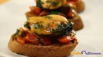 Crostini di cozze e pomodorini Crostini di cozze e pomodorini