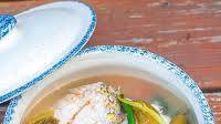 Sinigang na Isda sa Kamias (Fish Sinigang) Sinigang na Isda sa Kamias (Fish Sinigang)