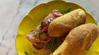Slow Cooked Pork Sandwiches with Spicy Apricot Mustard Slow Cooked Pork Sandwiches with Spicy Apricot Mustard
