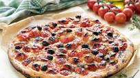 Focaccia barese: la ricetta con tutti i consigli per farla come l'originale Focaccia barese: la ricetta con tutti i consigli per farla come l'originale